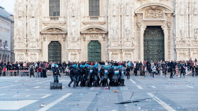 Prima di dare la colpa al questore di Milano, chiediamoci come si deve gestire la sicurezza