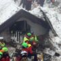 Copertina di Rigopiano, ricorso in Cassazione della procura generale di Perugia. L’avvocato delle vittime: “Impedire che cali il sipario sulle responsabilità”