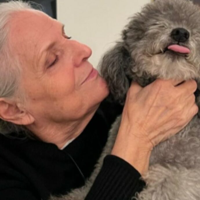 “Da quando mia madre è diventata una star dei social ci siamo conosciute meglio. Chi la segue me l’ha fatta vedere con occhi nuovi, l’ho capita più adesso che in tutta la vita”: parla Elena Cecchi, figlia e autrice dei reel di Giorgina Siviero