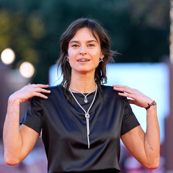 “Davanti a un lutto non credo nella pace. Non so se ho mostrato troppo, o aperto le porte sul personale ma anche chiuso un cerchio”: così Kasia Smutniak sul docufilm su Pietro Taricone