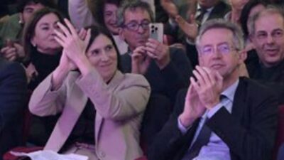Copertina di Schlein ora arruola i sindaci Salis pensa di votare per lei