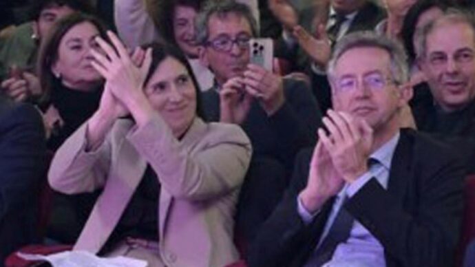 Schlein ora arruola i sindaci Salis pensa di votare per lei