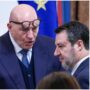 Copertina di Guerriglia dei ragazzini, Crosetto evoca la mano estera: “E’ la guerra ibrida che passa dai social”. Zelensky: “In Ue cittadini manipolati dalla Russia”
