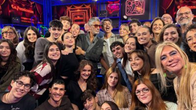 Copertina di “Siamo qui a ridere e a scherzare ma non possiamo fare finta di niente. Accendiamo una luce sugli autotrasportatori. Faccio un appello al Governo: aprite i tavoli”: parla Fiorello