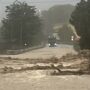 Copertina di Albero travolge l’auto mentre va al lavoro: muore un militare di 46 anni a Jesolo. Oltre 370 interventi dei vigili del fuoco per maltempo