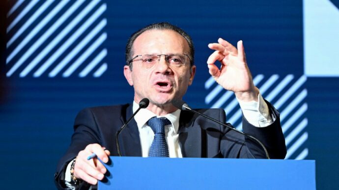 “Grazie a noi, Meloni sgonfierà Vannacci”