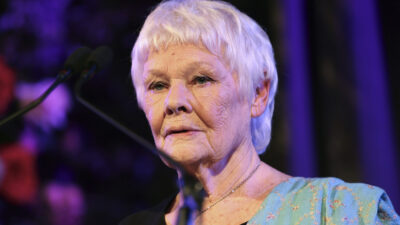 Copertina di “Non posso più fare un film. Non posso più lèggere. Non riconosco i volti e a volte mi avvicino alle persone sbagliate abbracciandole”: la malattia di Judi Dench