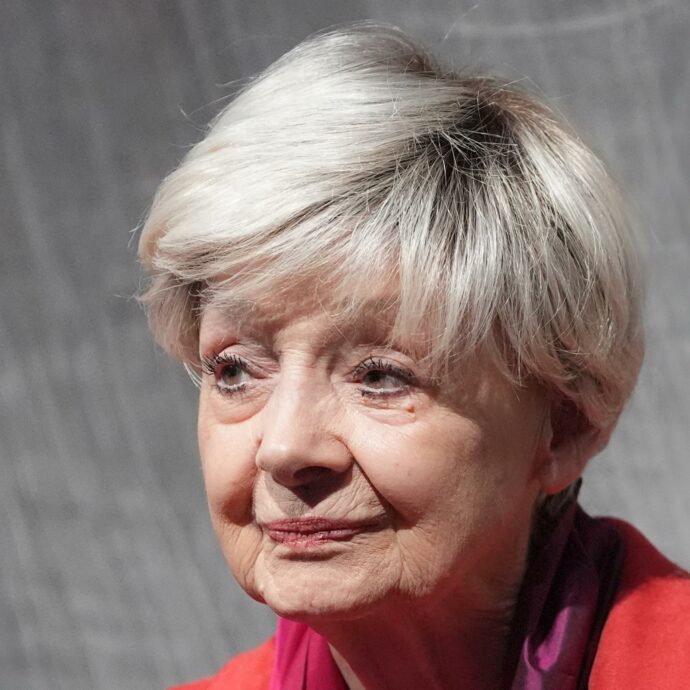 “Il più grande rimpianto? Non aver avuto figli. Come vorrei morire? Sentendo la musica di Johann Sebastian Bach”: la confessione di Milena Vukotic