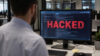 Copertina di “Falle nel codice PHP? Rischio hacker per i dati sensibili di milioni di europei. Il pericolo è già in atto”