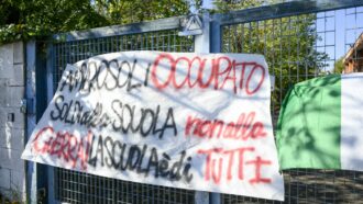 Copertina di Assemblee, picchetti e barricate: da Milano a Palermo, la mappa delle occupazioni nelle scuole di tutta Italia