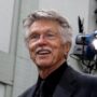 Copertina di È morto Tom Skerritt, l’istruttore di volo in “Top Gun” e lo sceriffo della serie “La famiglia Brock”. La famiglia: “Aiutava gli altri"
