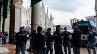 Copertina di “Pronti allo scontro se serve”, “No, non cadiamo in trappola”: le voci di chi vuole scendere di nuovo in piazza, da Milano a Roma
