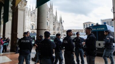 Copertina di “Pronti allo scontro se serve”, “No, non cadiamo in trappola”: le voci di chi vuole scendere di nuovo in piazza, da Milano a Roma