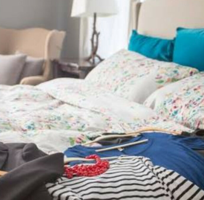 Airbnb cambia le regole: niente più lenzuola da togliere, piatti da lavare o lavatrici da avviare prima del check-out