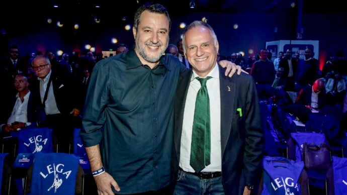 La Lega processa i ribelli e litiga a congresso. Poi Salvini convoca Zaia: “Mettici la faccia”