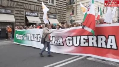 Copertina di Roma, videoracconto della giornata di cortei: “No alla guerra, i proventi si fanno sul sangue degli oppressi”