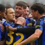 Copertina di L’Inter ribalta la Fiorentina nel recupero e torna in testa: è la quinta rimonta stagionale | La nuova classifica