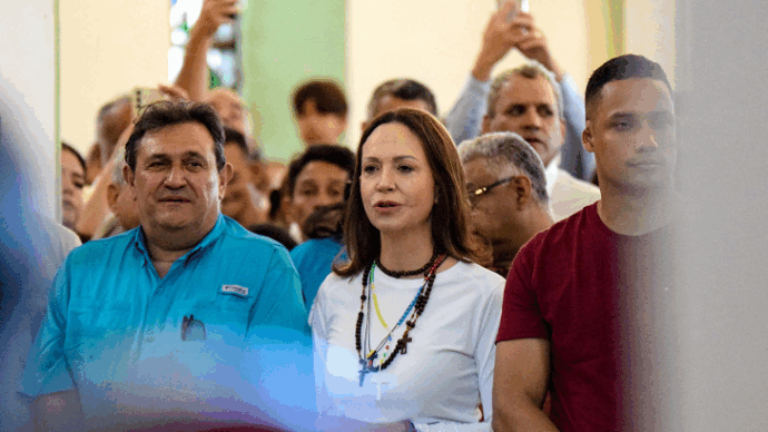 La leader dell’opposizione Maria Corina Machado torna in Venezuela. E il suo partito lancia una piattaforma per registrare gli elettori