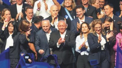 Copertina di Eisenkot parla da premier:  “In 18 mesi caccerò Hamas”