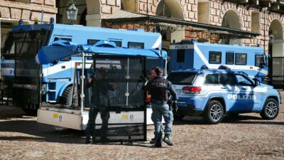 Copertina di Militarizzare le città  non cancella le proteste contro il governo Meloni. Ma ci costa 4 milioni di euro