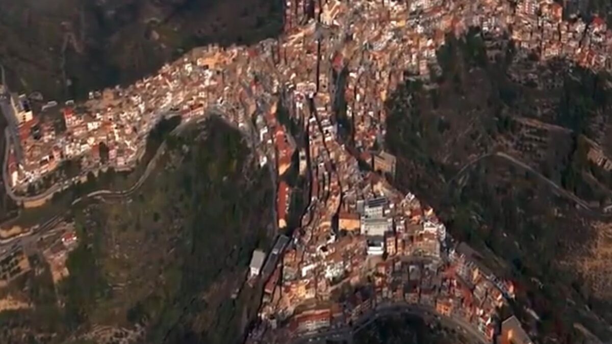 Centuripe, el pueblo siciliano que desde el aire parece un cuerpo recostado