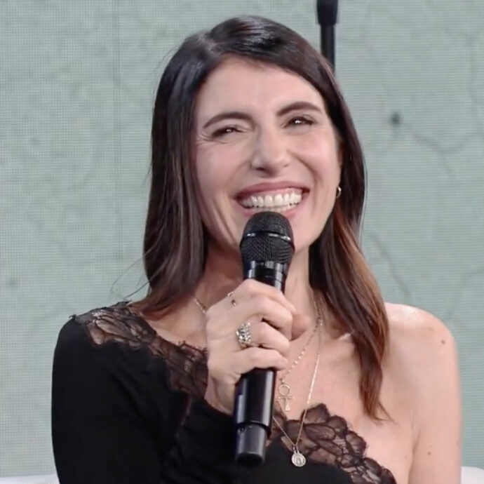 Giorgia: “Sono arrivata sul palco di sedere al mio primo concerto, alla sagra del carciofo di Ladispoli. Il matrimonio? Ho detto sì subito, poi non ci siamo organizzati più”