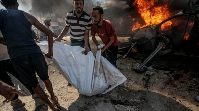 Copertina di “Censura, fake news, omicidi”. Prove di “mediacidio” a Gaza
