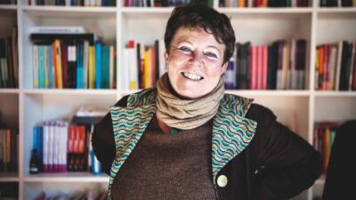 Copertina di Donatella Della Porta: “Ragazzi che vedono traditi i loro valori come accadde a noi nel Sessantotto”
