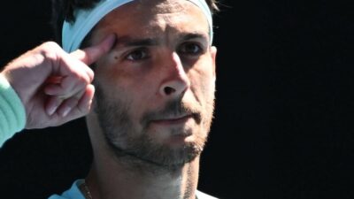 Copertina di Sinner ancora in vetta, ma ora Zverez può superarlo. Musetti non guadagna posizioni dopo la vittoria a Lione | La nuova classifica Atp