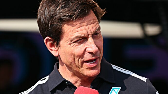 “Mi ricordo l’anno scorso, Antonelli per 9 gare senza punti e le critiche perché era troppo giovane”: parla Toto Wolff