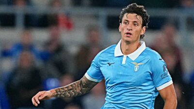 Copertina di Il pronipote del Duce segna il suo primo gol in Serie A: Romano Floriani Mussolini si sblocca con la Lazio