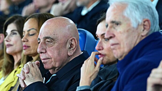 Figc, Galliani lancia ufficialmente la sfida a Malagò: il senatore di Forza Italia si è tesserato per l’Enotria 1908, storico club ora nell’orbita Inter