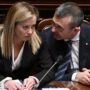 Copertina di Gli hacker bucano la Camera: rubate le e-mail di Meloni&C.