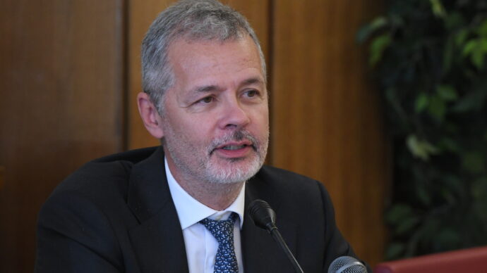 Corte costituzionale, Francesco Viganò è il nuovo presidente: il professore scelto da Mattarella prende il posto di Amoroso