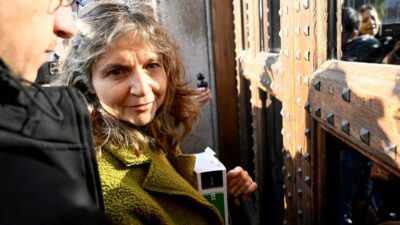 Copertina di Siher, la risposta del Tribunale di Milano alla premier: “Parole irricevibili. Scarsa conoscenza dello Stato di diritto Applicata la Carta”