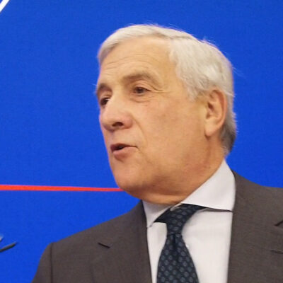 Copertina di Tajani il garantista su Youssef Siher ha già la sentenza: “I reati erano comprovati”. E poi il suo diritto penale sui generis: “Era come se fosse in flagranza”