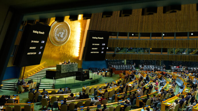 Cuba, l’Italia si inchina agli Stati Uniti e si astiene sulla risoluzione Onu che chiedeva la fine dell’embargo