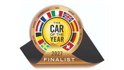 Copertina di Car of the Year 2027, una finale tutta elettrica. Ecco chi si contenderà il titolo – FOTO
