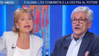 D'Alema: "Siamo governati da truffatori". E sbotta con Gruber: "Mi ha invitato a un comizio contro il campo largo?"