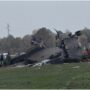 Copertina di Un elicottero militare italiano è precipitato in Bosnia: “Tre morti e 12 feriti”. La difesa: “Verifiche in corso”