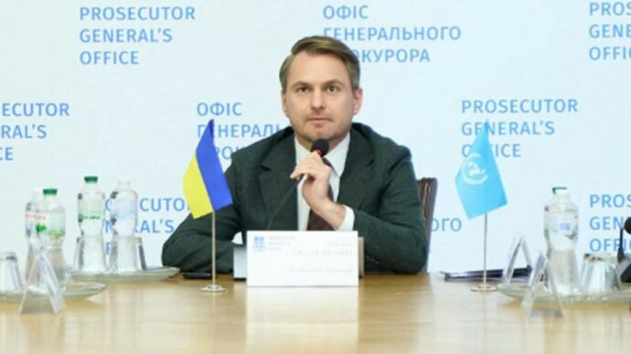 Il procuratore: “Dall’ufficio di Zelensky attacchi a me”