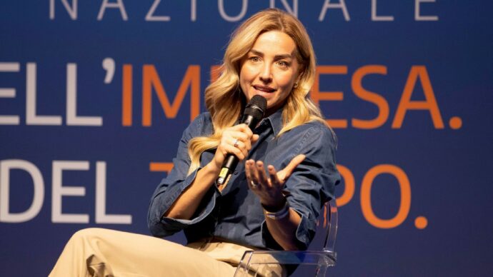 Salis sbarca nella Milano che conta