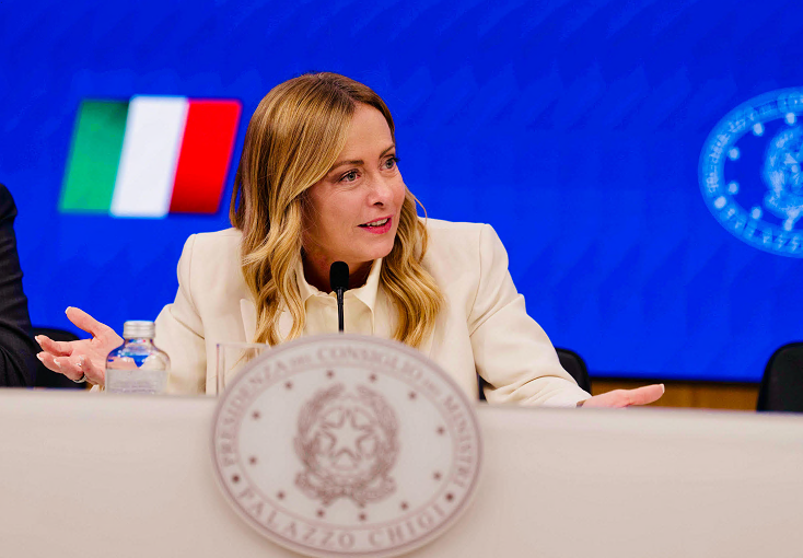 manovra opposizioni all8217attacco sei miliardi di misure una tantum per l8217anno del voto sgretola la progressivit224 del fisco a danno di dipendenti e pensionati da Ilfattoquotidiano.it manovra opposizioni all8217attacco sei miliardi di misure una tantum per l8217anno del voto sgretola la progressivit224 del fisco a danno di dipendenti e pensionati