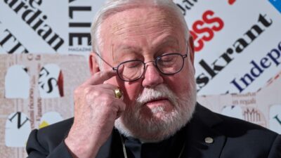 Copertina di Oleshky, quella telefonata del Papa dall’ospedale: così la diplomazia vaticana spinge per i negoziati di pace