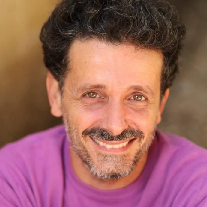 È morto a 49 anni Francesco Pompilio, addio all’attore de “Il Paradiso delle Signore” e “Buen Camino” con Zalone