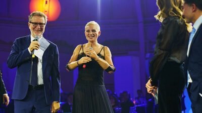Copertina di Dalle motocicliste keniote alle bici “Diversamente St..Abili”: i WEmbrace Awards di Bebe Vio e la raccolta fondi per le protesi sportive