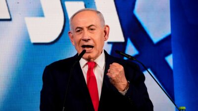 Copertina di Bibi ora corteggia Bennett, Eisenkot incassa la Knesset