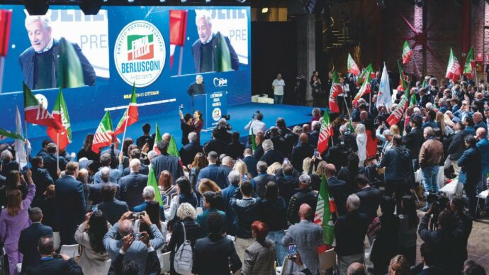 Polveriera FI, Sala indagato: “Minacce di morte al collega”