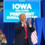Copertina di Trump annulla i comizi in Kansas e Iowa, roccaforti repubblicane oggi contendibili per i dem
