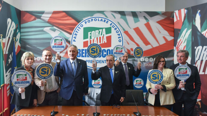 Separazione delle carriere, Forza Italia ci riprova (ignorando il referendum): “Ripresentiamo la proposta, le riforme ambiziose richiedono tempo”